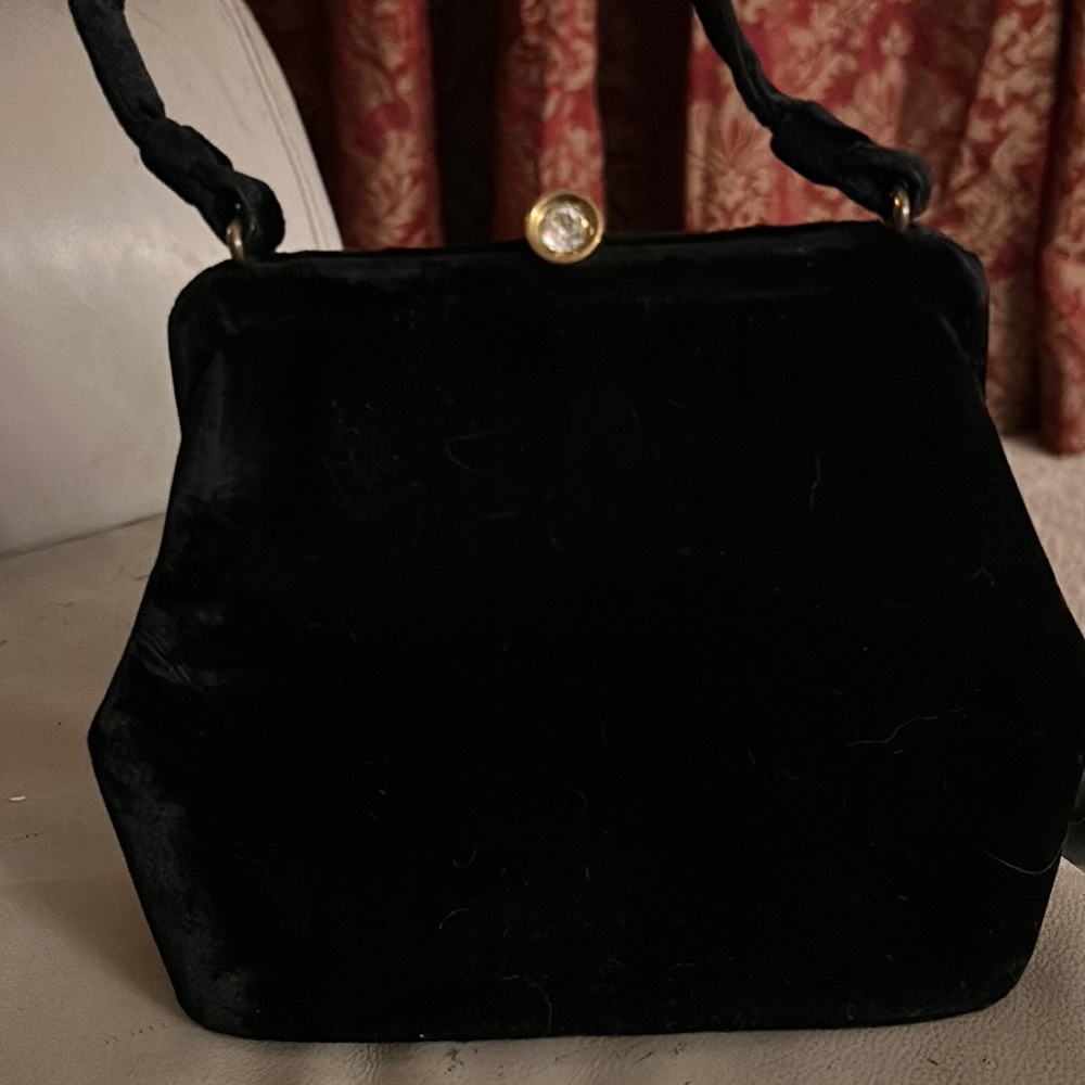 Vintage Julius Resnick “JR USA” small cocktail purse. Excellent condition